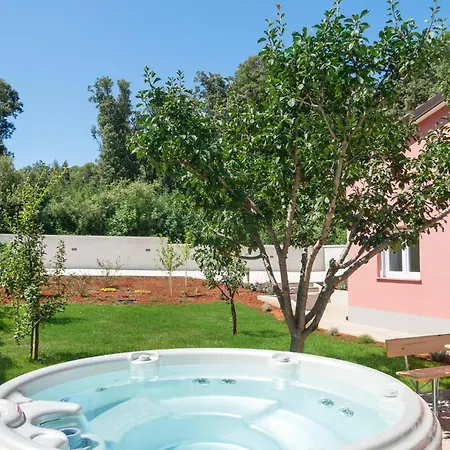 Hana-stunning Peninsula- With Hot Tub Casa vacanze Banjole